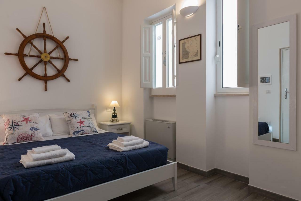 B&B Rotta Mediterranea Monopoli Exteriör bild