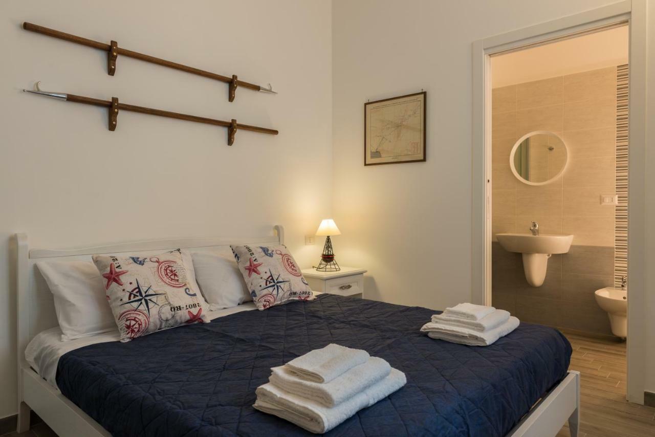 B&B Rotta Mediterranea Monopoli Exteriör bild